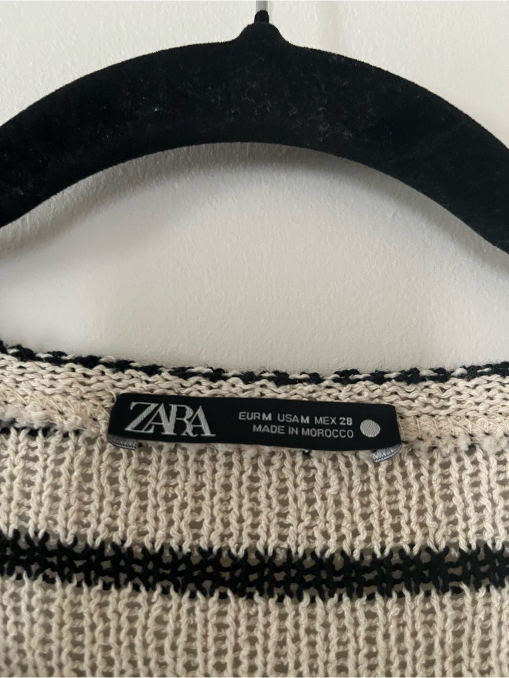 Zara Cream Black Striped Knit Sweater Medium Coastal Beachy Nantucket Old Money - Picture 2 of 6